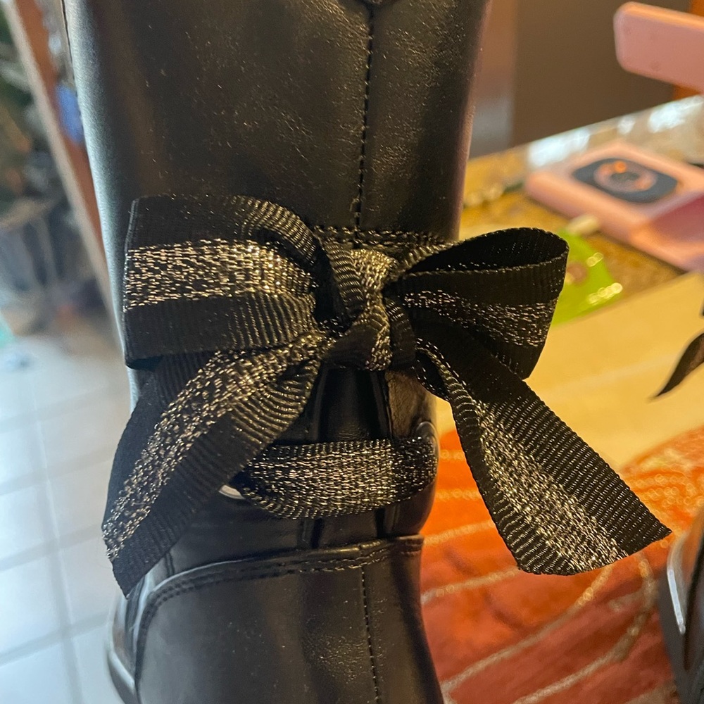 NWOT Olive & Edie Black Boots with a Ribbon Detail size 12 - Picture 6 of 8